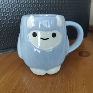 2025 Target Bullseye's Playground 12.5 fl oz Novelty Mug Snow Monster, NEW